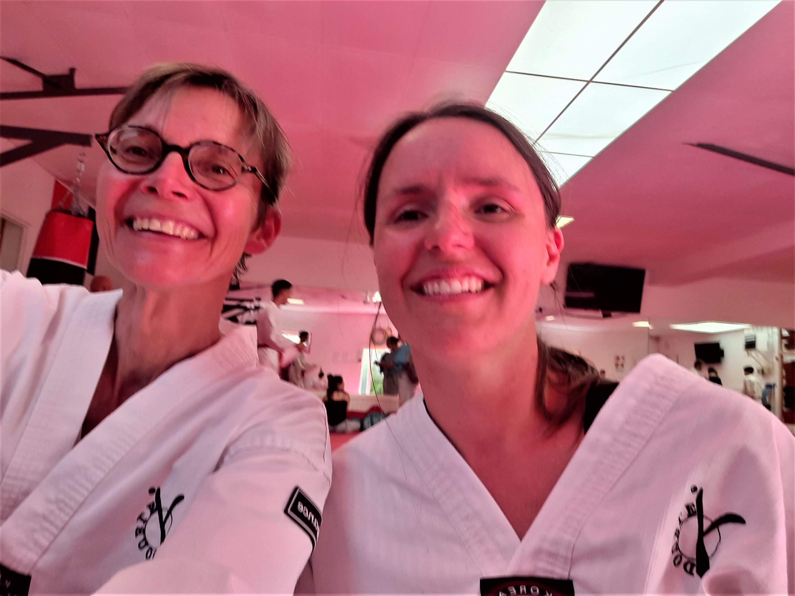 Passage de Dan FFTDA du 12 juin 2022, félicitations à Tiphaine et Kerstin!